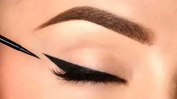  عکس خط چشم ساده