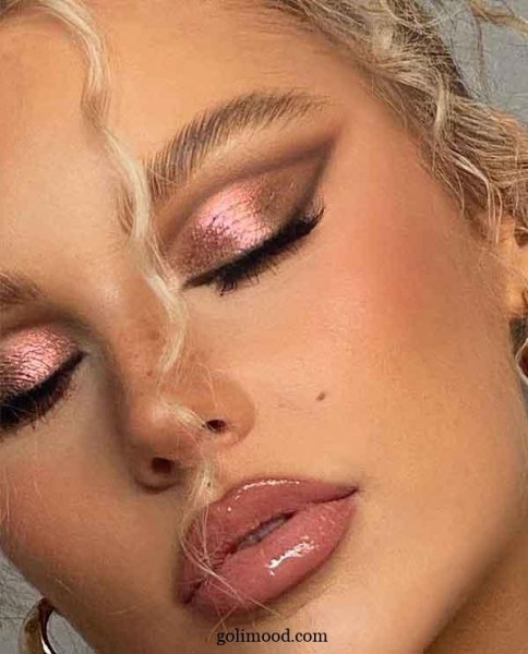  مدل سایه چشم ساده برای بیرون رفتن