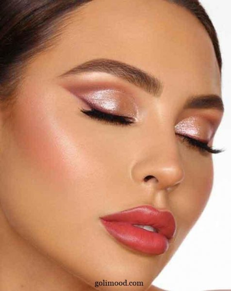  مدل سایه چشم ساده برای بیرون رفتن