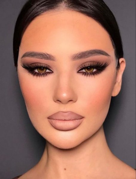 مدل آرایش چشم عربی ساده