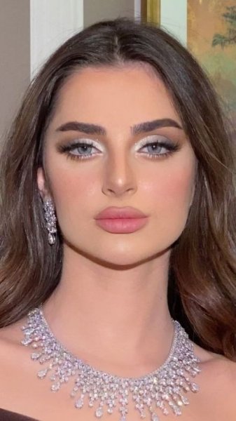 مدل آرایش چشم عربی ساده