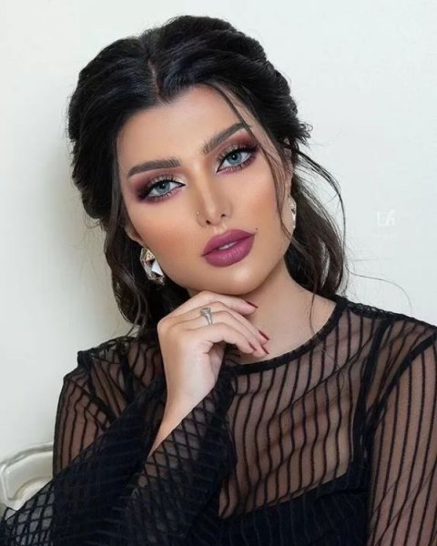 مدل آرایش چشم عربی ساده