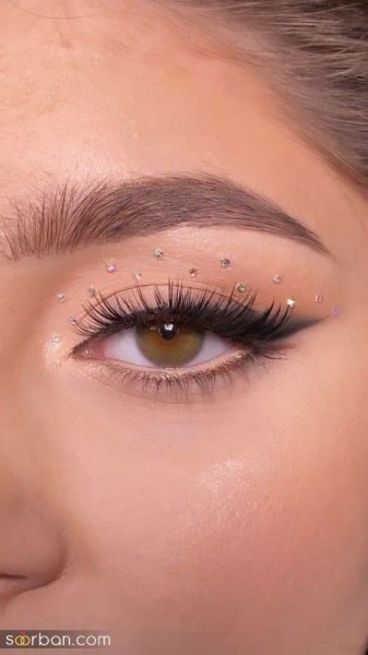 عکس نگین زیر چشم