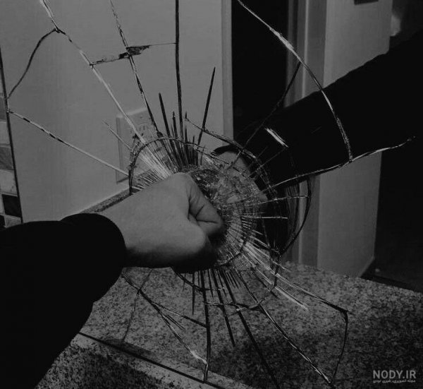 عکس پروفایل سیاه سفید پسرونه خفن و لاتی