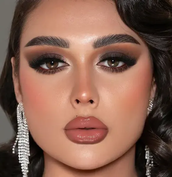 عکس زیباترین مدل آرایش صورت لایت