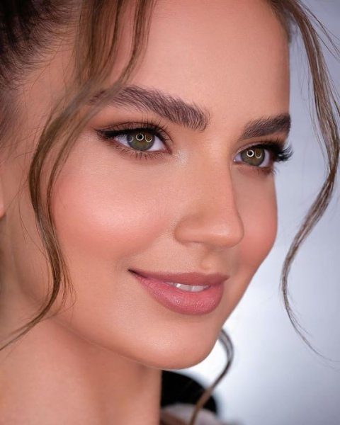 جدیدترین عکس آرایش صورت روزانه