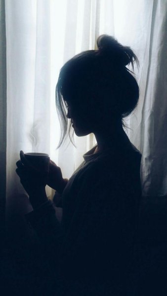 تصویر پروفایل دخترانه جذاب و لاکچری