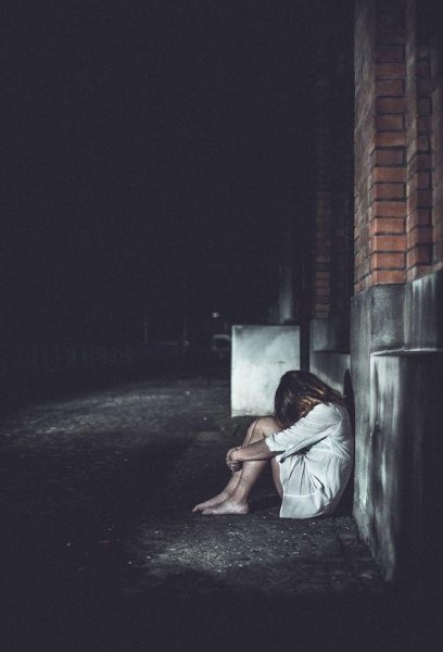 تصویر پروفایل دخترانه جذاب و لاکچری