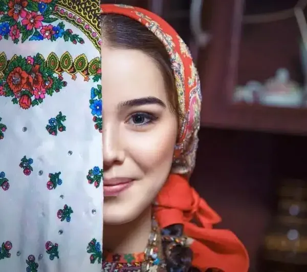 عکس پروفایل دختر با حجاب کنار دریا