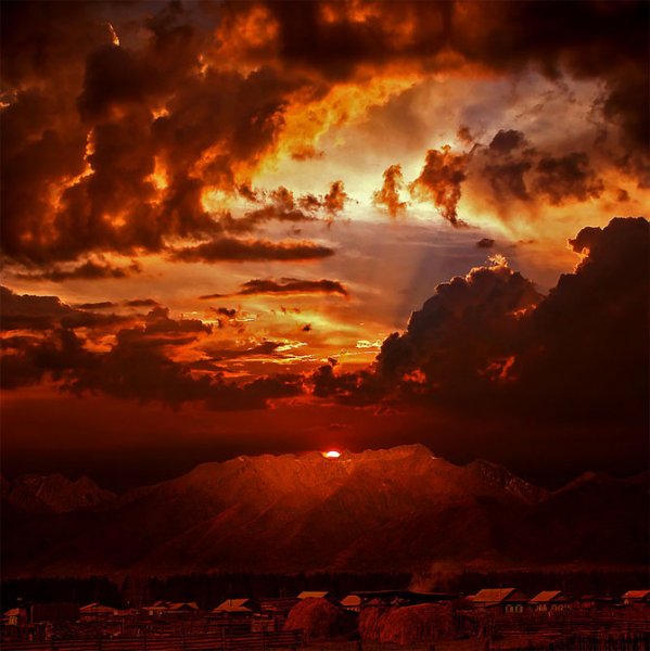 عکس کوهستان زیبا