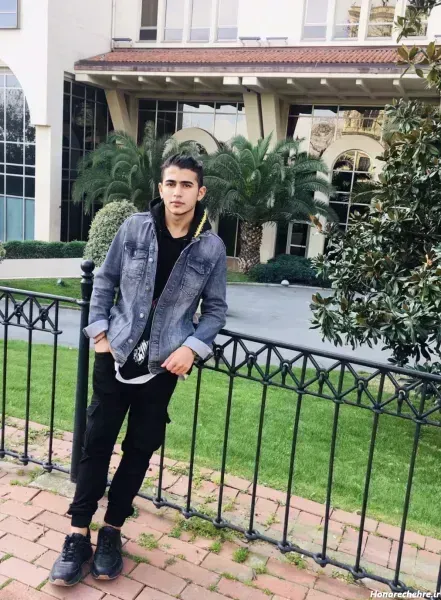  عکس پسر 20 ساله ایرانی