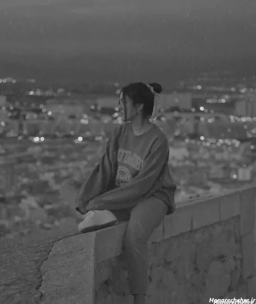  عکس پروفایل دخترونه سیاه سفید