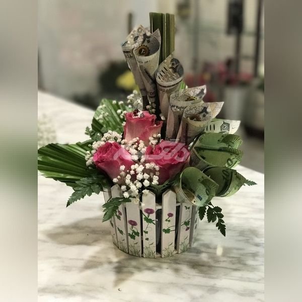  عکس دسته گل با پول برای کادو