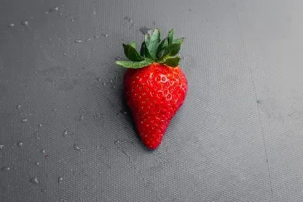 عکس توت فرنگی برای استوری