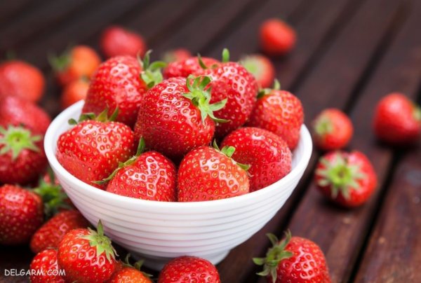 عکس توت فرنگی برای استوری