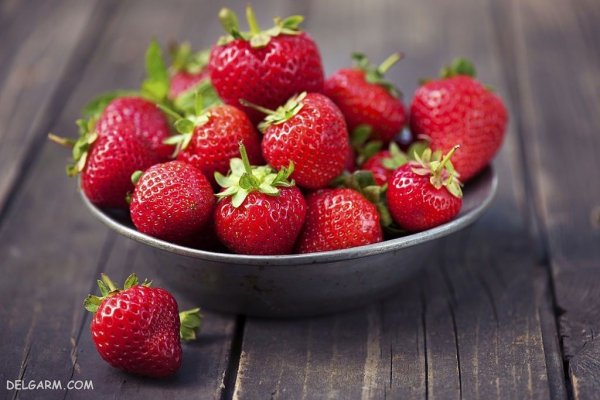 عکس توت فرنگی برای استوری